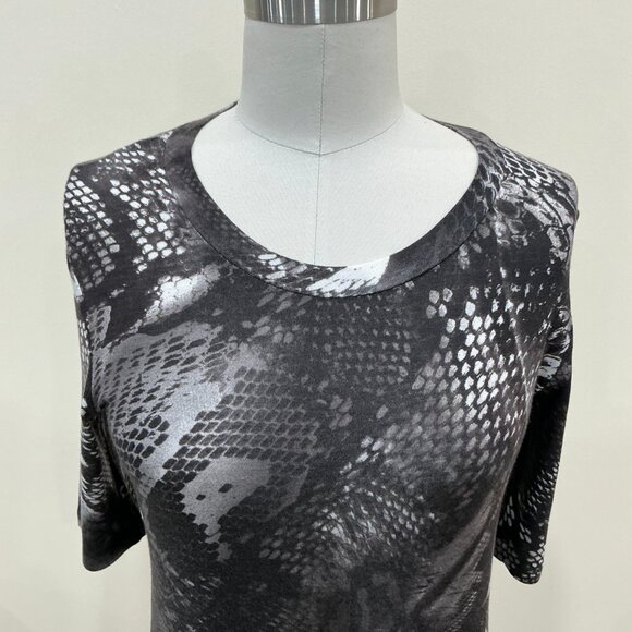 Top - Picture 3 of 4